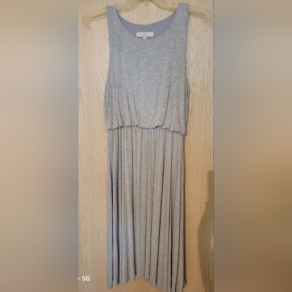 Size M Sleeveless ANN TAYLOR LOFT  Midlength Jersey Dress